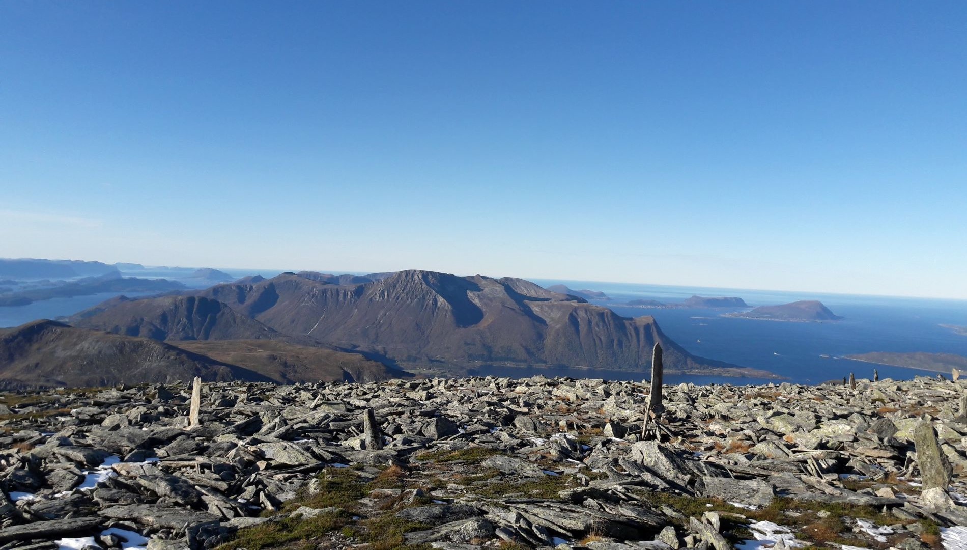 Utsyn frå Blåskjerdingen foto Marit Krogsæter 3